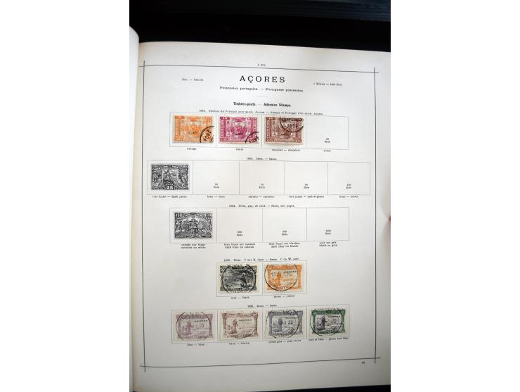 1840/1900, sehr schöne ungebrauchte und gestempelte Sammlung in zwei alten "Senf-Alben", dabei viele bessere Werte, u.a. Groß