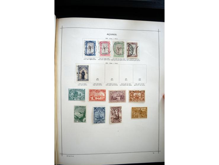 1840/1900, sehr schöne ungebrauchte und gestempelte Sammlung in zwei alten "Senf-Alben", dabei viele bessere Werte, u.a. Groß