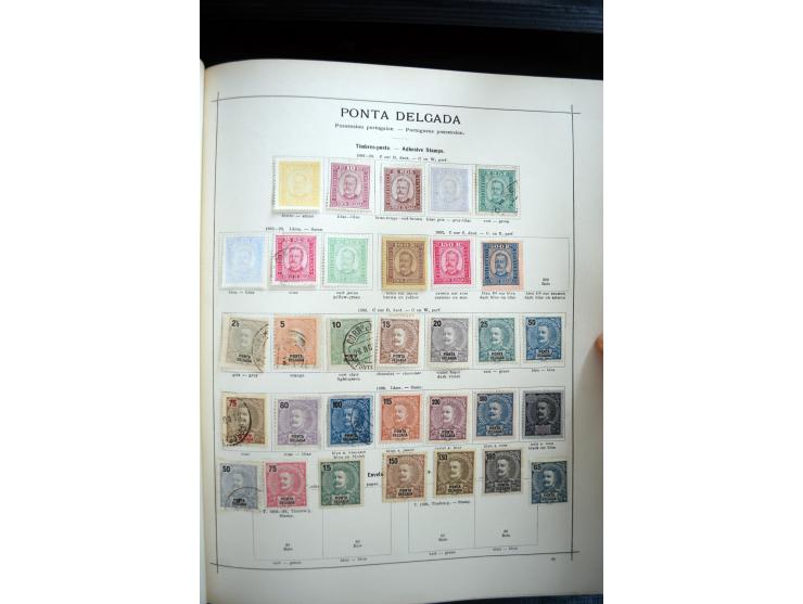 1840/1900, sehr schöne ungebrauchte und gestempelte Sammlung in zwei alten "Senf-Alben", dabei viele bessere Werte, u.a. Groß