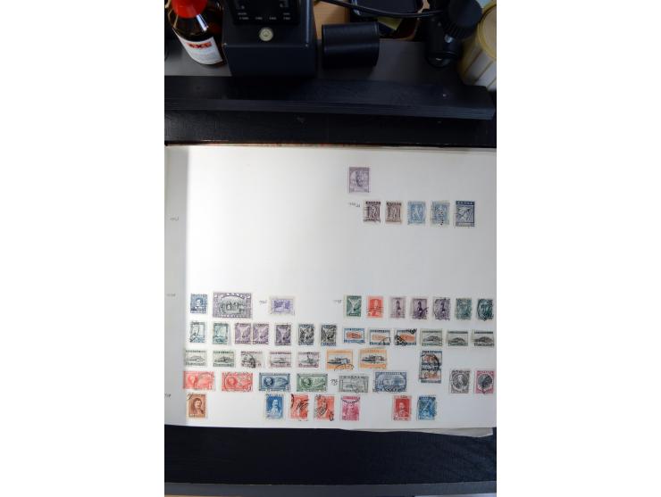 1840/1945, ungebrauchte und gestempelte Sammlung in sechs Alben, dabei Altdeutsche Staaten mit größerem Teil Bayern beginnend