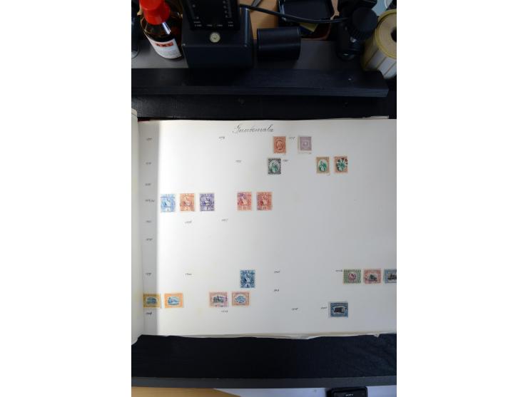 1840/1945, ungebrauchte und gestempelte Sammlung in sechs Alben, dabei Altdeutsche Staaten mit größerem Teil Bayern beginnend