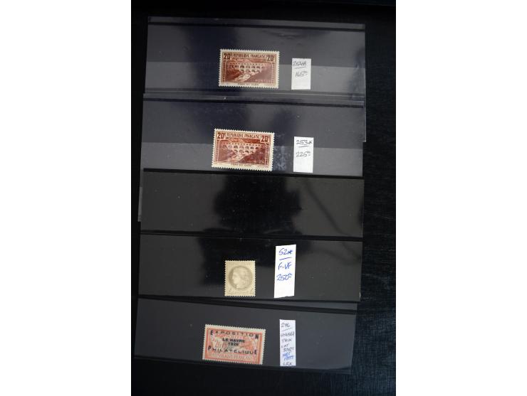 1860/1960 (ca.), interessante Partie auf Steckkarten, dabei u.a. Frankreich 311 und 321 (je2 ungebr.) sowie bessere Klassik s