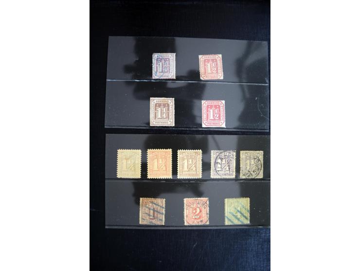 1860/1960 (ca.), interessante Partie auf Steckkarten, dabei u.a. Frankreich 311 und 321 (je2 ungebr.) sowie bessere Klassik s