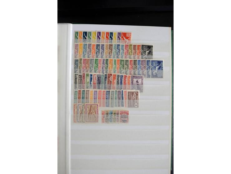 1898/1950(ca.) ungebrauchte und postfrische Partie mit viel Südamerika, außerdem Italien mit u.a. Manzoni 5l. ungebraucht, Mo