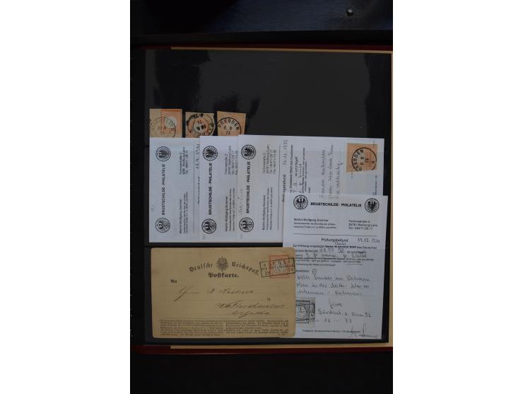 1872/75, Große Brustschilde-Plattenfehlersammlung in 2 Bänden, mit ca. 300 Einzelmarken, 66 Briefstücken und 37 Briefen, alle