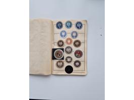 VIGNETTEN: 1896/1960 (ca.), hochinteressanter Bestand mit einigen Tausend Vignetten, Verschluss- und Siegelmarken, später Spe