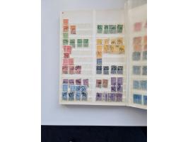 1850/2000 (ca.), umfangreicher gestempelter und postfrischer/ungebrauchter Bestand ab Klassik in elf Alben, Erhaltung von feh