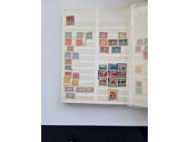 1850/2000 (ca.), umfangreicher gestempelter und postfrischer/ungebrauchter Bestand ab Klassik in elf Alben, Erhaltung von feh