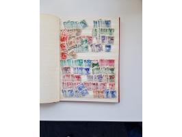 1850/2000 (ca.), umfangreicher gestempelter und postfrischer/ungebrauchter Bestand ab Klassik in elf Alben, Erhaltung von feh