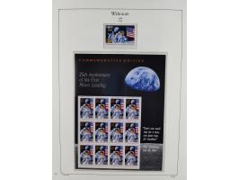 1969/2019, MNH collection of stamps and souvenir/mini/de luxe sheets in seven binders, comprising a wide range of attractive 