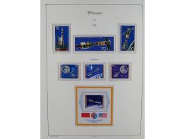 1969/2019, MNH collection of stamps and souvenir/mini/de luxe sheets in seven binders, comprising a wide range of attractive 