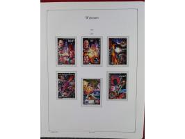 1969/2019, MNH collection of stamps and souvenir/mini/de luxe sheets in seven binders, comprising a wide range of attractive 