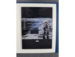 1969/2019, MNH collection of stamps and souvenir/mini/de luxe sheets in seven binders, comprising a wide range of attractive 