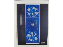 1969/2019, MNH collection of stamps and souvenir/mini/de luxe sheets in seven binders, comprising a wide range of attractive 