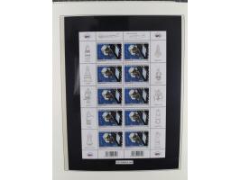 1969/2019, MNH collection of stamps and souvenir/mini/de luxe sheets in seven binders, comprising a wide range of attractive 