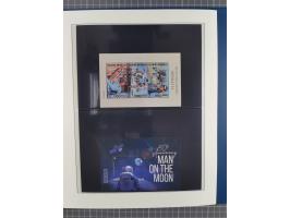 1969/2019, MNH collection of stamps and souvenir/mini/de luxe sheets in seven binders, comprising a wide range of attractive 