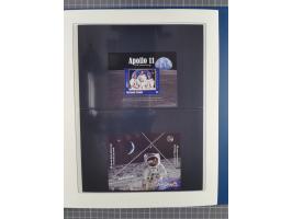 1969/2019, MNH collection of stamps and souvenir/mini/de luxe sheets in seven binders, comprising a wide range of attractive 