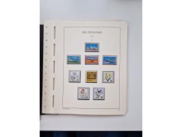 1945/87, vorwiegend postfrische bzw. gestempelte Sammlung, dabei Bund und Berlin doppelt, bis auf wenige jeweils komplett, au