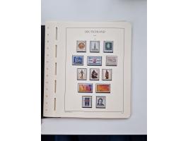 1945/87, vorwiegend postfrische bzw. gestempelte Sammlung, dabei Bund und Berlin doppelt, bis auf wenige jeweils komplett, au