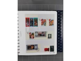 1870/1990, mixed collection beginning with classical issues, in 12 albums