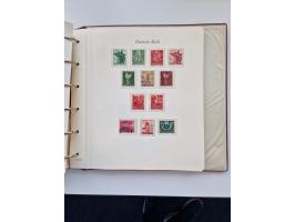1933/2000 (ca.), Sammlungsbestand in 3 großen Kartons, dabei Deutsches Reich mit einigen besseren Ausgaben, BRD mit Jahrbuch 