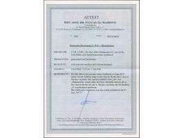 3 L. auf 15 St. mit Aufdruck in Type II im waagerechten 8er-Block, dabei haben die 1. und 3. Marke von links in der oberen Re