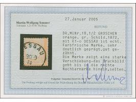 ½ Gr. orange mit stark nach rechts verschobener, senkrechter Zähnung und klarem EKr. “(D)ESSAU 30.9.74”. Die farbfrische Mark