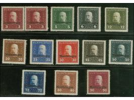 1918, nicht ausgegebene Werte mit waagerechtem schwarzen Aufdruck "Montenegro": 3 Heller im waagerechten Paar und 5 Heller-90