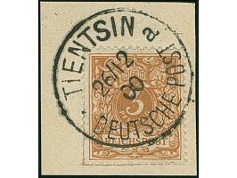 Krone/Adler 3 Pfg. lebhaftbraunocker mit klarem Stempel “TIENTSIN DP *a 26.12.00” auf Briefstück in tadelloser Erhaltung. Ein