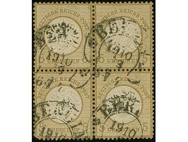 “BERLIN** 19.10.73” (Spalink 1N4a) mehrfach klar auf Viererblock großer Schild 5 Gr. ockerbraun. Die farbfrischen Marken sind