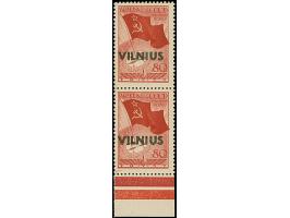 1941, Vilnius Nordpol 80 K. karmin, senkrechtes Unterrandpaar von den Feldern 39 und 49, jede Marke mit Aufruckfehler “weiter