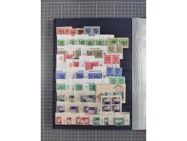 1945/53 (ca.), postfrische, ungebrauchte und gestempelte Partie in 3 Steckbüchern, dabei u.a. einige Poschta, Bl. 2(4), Bl. 4