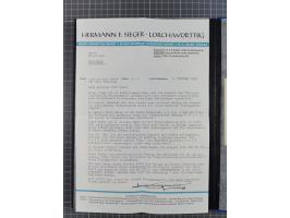 1945/49, postfrische, ungebrauchte und gestempelte Partie in 3 Steckbüchern, dabei u.a. 3 Rotkreuz-Blocks mit Fotoattesten We