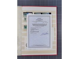 1945/49, postfrische, ungebrauchte und gestempelte Partie in 3 Steckbüchern, dabei u.a. 3 Rotkreuz-Blocks mit Fotoattesten We