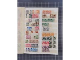 1920/59, postfrische, ungebrauchte und gestempelte interessante Partie in 2 Steckbüchern, dabei diverse Sätze Mi. 1-17, 30 (4