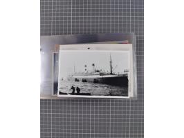 1925/35, kleine Sammlung Flaggenstempel “DSP HAMBURG-SÜDAMERIKA” mit ca. 90 Briefen, Karten und GSK, dabei u.a. zwei R-Briefe