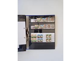 2000/15, postfrische und gestempelte, in den Hauptnummern je überkomplette Sammlung, dabei Marken je einzeln und in Viererblo