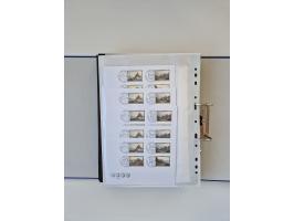 2000/15, postfrische und gestempelte, in den Hauptnummern je überkomplette Sammlung, dabei Marken je einzeln und in Viererblo