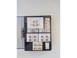 2000/15, postfrische und gestempelte, in den Hauptnummern je überkomplette Sammlung, dabei Marken je einzeln und in Viererblo