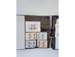 2000/15, postfrische und gestempelte, in den Hauptnummern je überkomplette Sammlung, dabei Marken je einzeln und in Viererblo