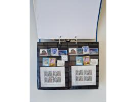 2000/15, postfrische und gestempelte, in den Hauptnummern je überkomplette Sammlung, dabei Marken je einzeln und in Viererblo