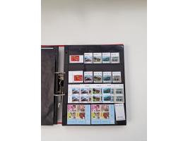 2000/15, postfrische und gestempelte, in den Hauptnummern je überkomplette Sammlung, dabei Marken je einzeln und in Viererblo