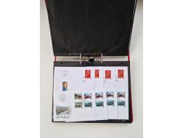 2000/15, postfrische und gestempelte, in den Hauptnummern je überkomplette Sammlung, dabei Marken je einzeln und in Viererblo