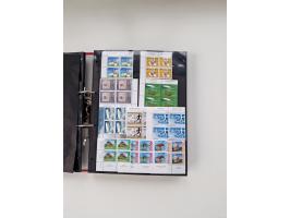 2000/15, postfrische und gestempelte, in den Hauptnummern je überkomplette Sammlung, dabei Marken je einzeln und in Viererblo