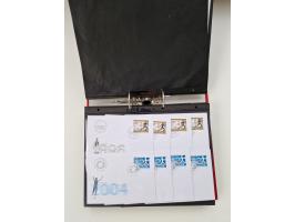 2000/15, postfrische und gestempelte, in den Hauptnummern je überkomplette Sammlung, dabei Marken je einzeln und in Viererblo