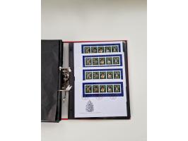 2000/15, postfrische und gestempelte, in den Hauptnummern je überkomplette Sammlung, dabei Marken je einzeln und in Viererblo