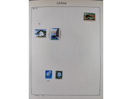 1872/1966, Collection on album leaves, few nice classic cancellations, air mails, national park and later issues unused. Addi