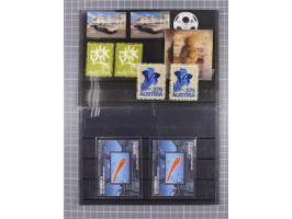 2000-20, Marken und Blöcke in postfrischer Erhaltung, dabei Swarowski, Hologramme, Weltall, Stickerei etc. Nominale über 100€