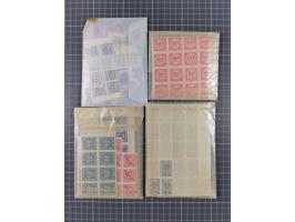 1930/50 ca., Deutsch Österreich und andere Ausgaben sowie Portomarken meist in postfrischen Einheiten in alten Pergamintüten