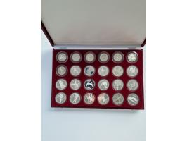 reichhaltige Sammlung Silbermünzen, dabei viel 5 DM und 10 DM Silber sowie Olympiade 1988 mit u.a. Jamaica 100 Dollar, Feinge